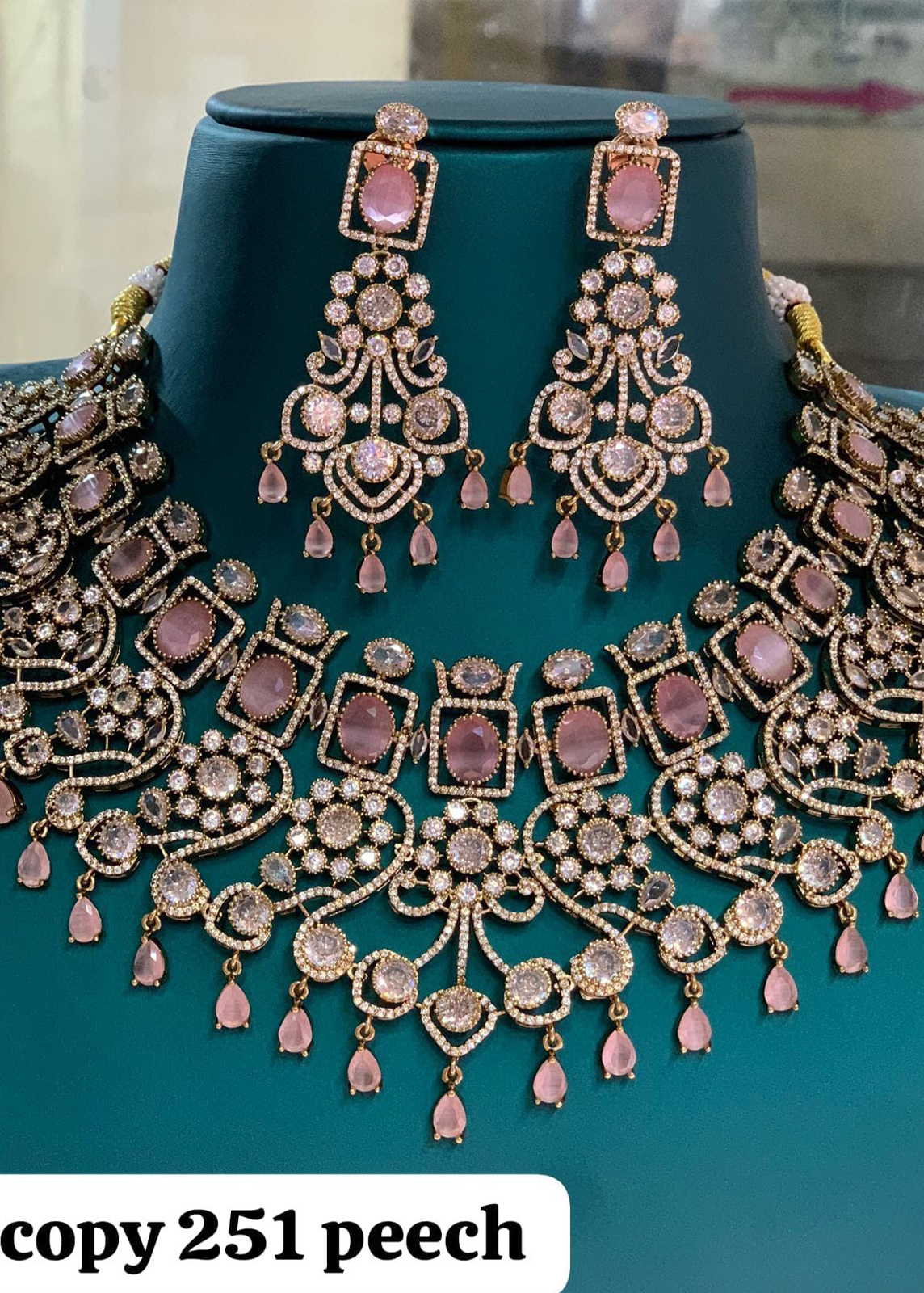 Fashion Jewellery Set on Rental in Chennai